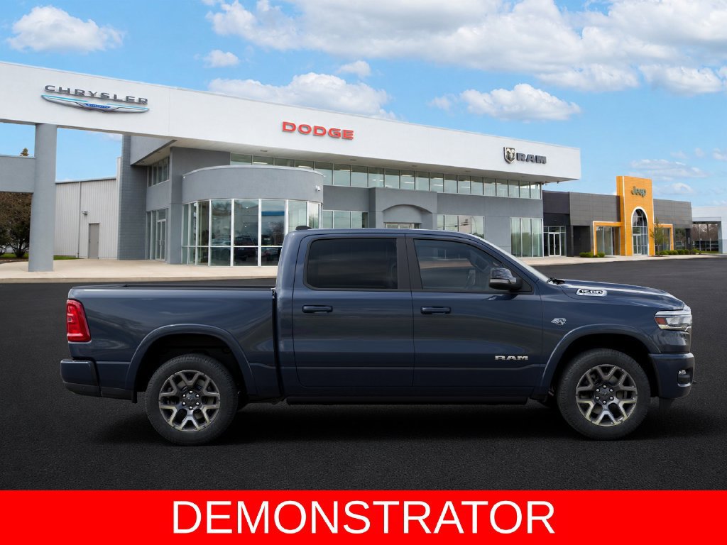 New 2026 RAM 1500 Laramie AWD/4WD image 21