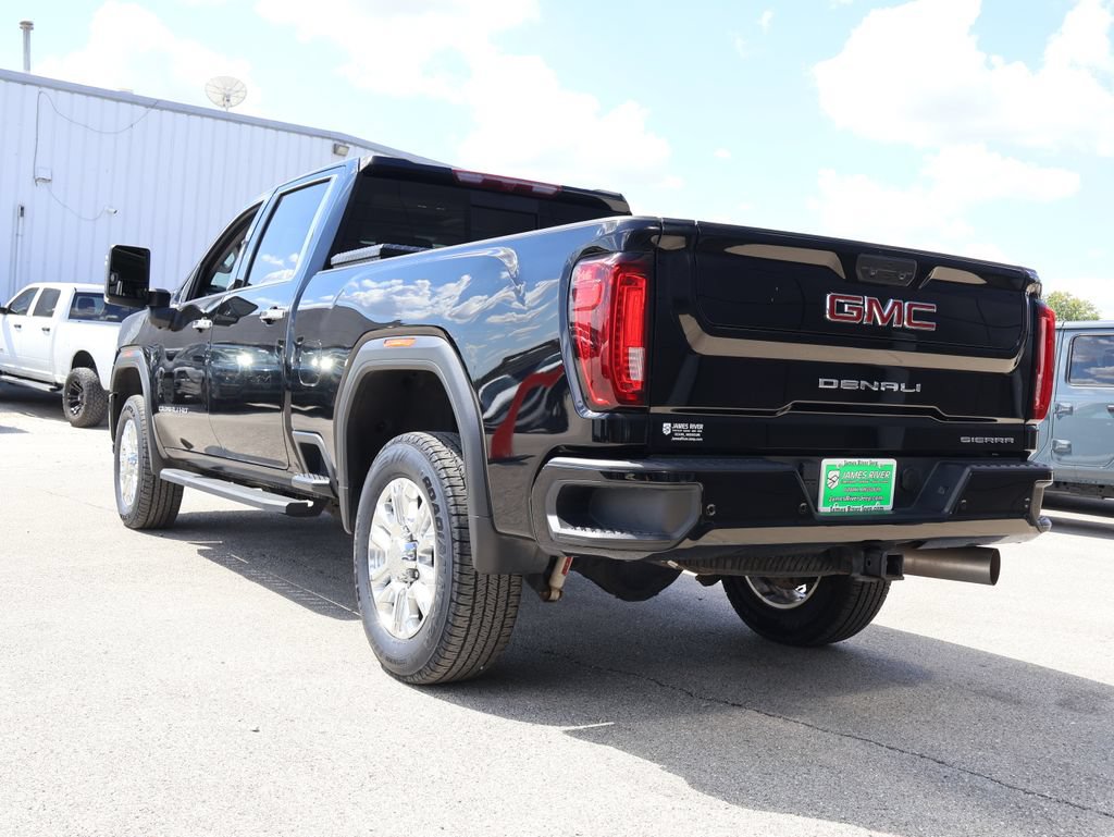 Used 2022 GMC Sierra 3500 Denali AWD/4WD image 3