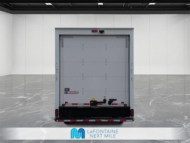 Used 2022 Chevrolet Express 3500 w/ Power Convenience Package image 4