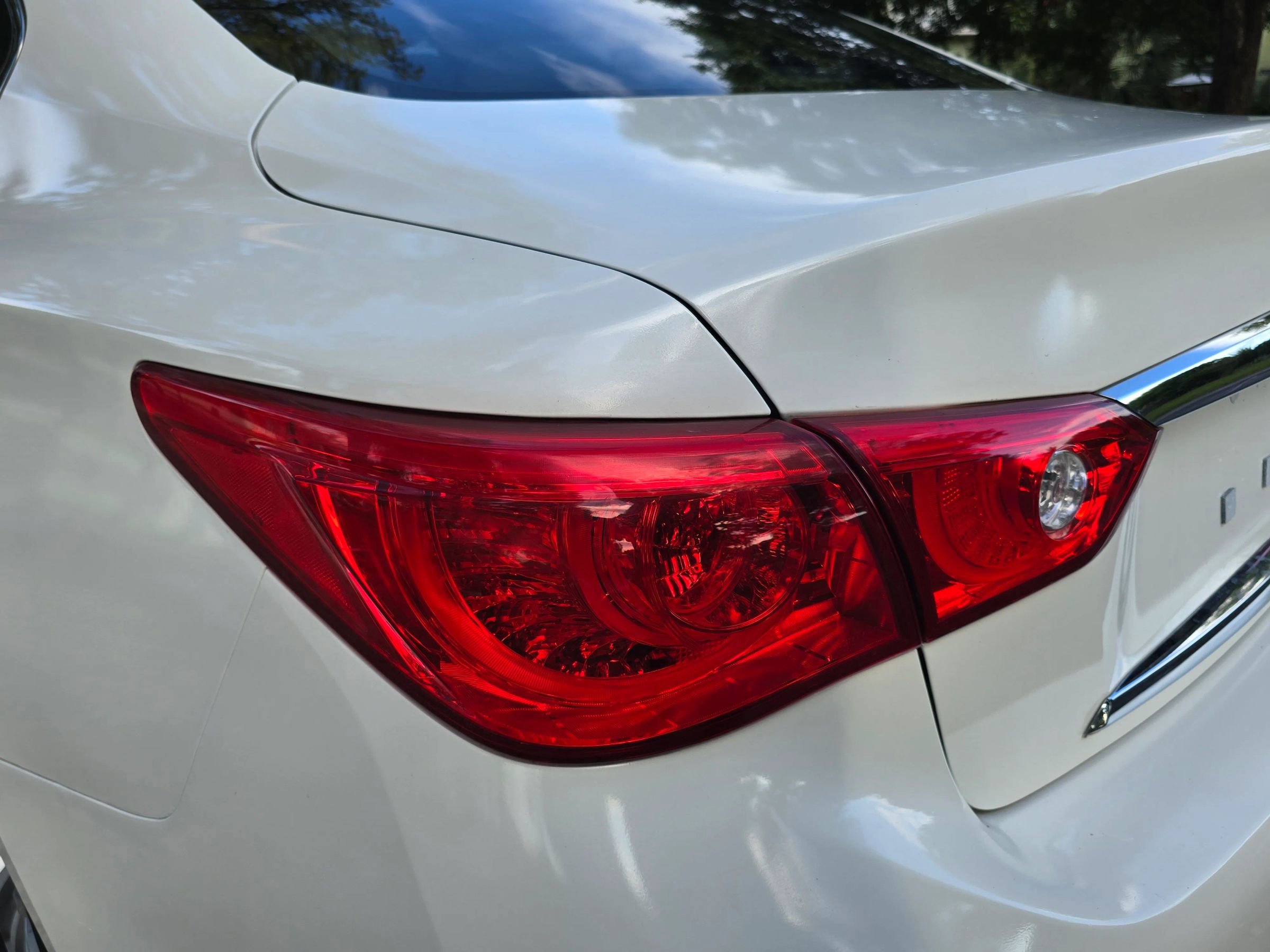 Used 2017 INFINITI Q50 Signature Edition image 14