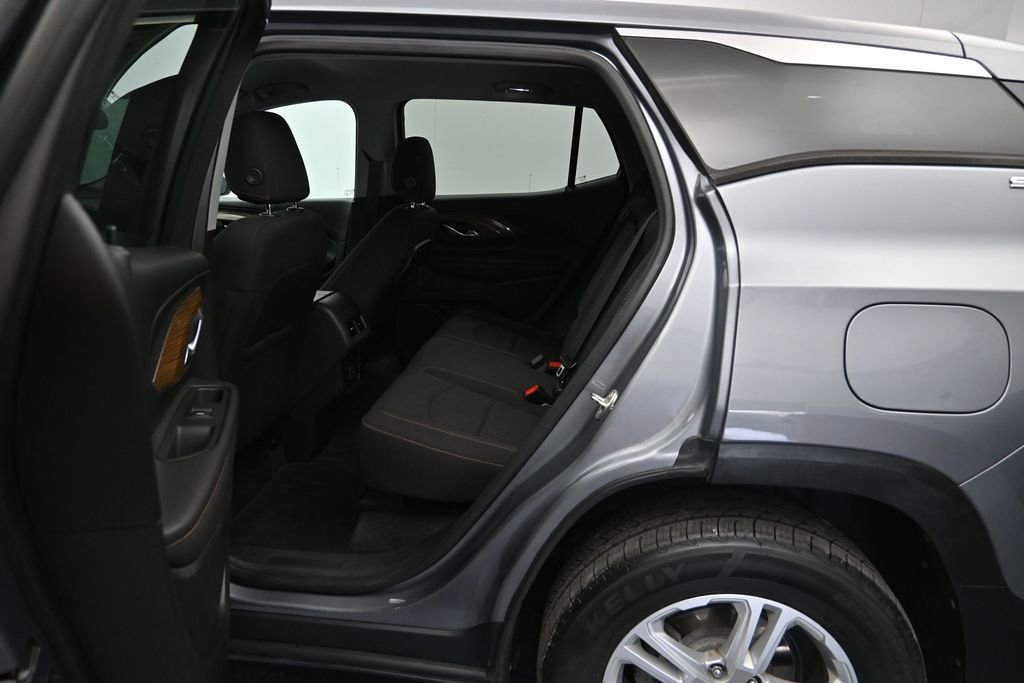 Used 2021 GMC Terrain SLE FWD image 22