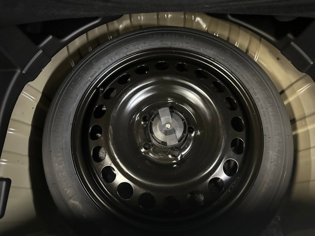 Certified 2024 Chevrolet Equinox LT w/ LPO, Floor Liner Package image 25