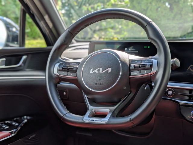 Used 2025 Kia K5 GT-Line w/ GT-Line Premium Package FWD image 14