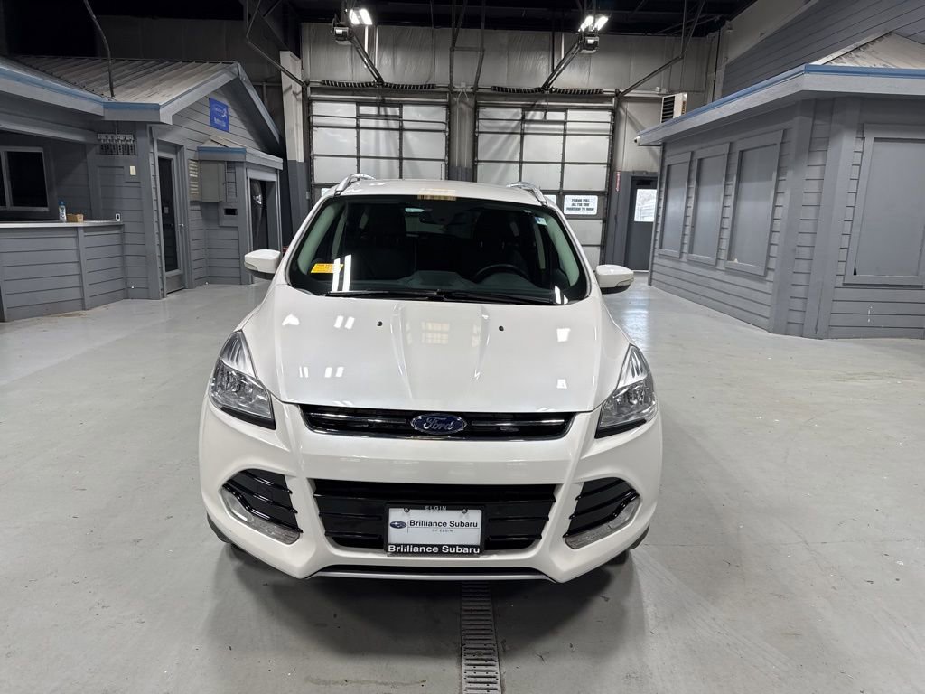 Used 2016 Ford Escape Titanium image 2