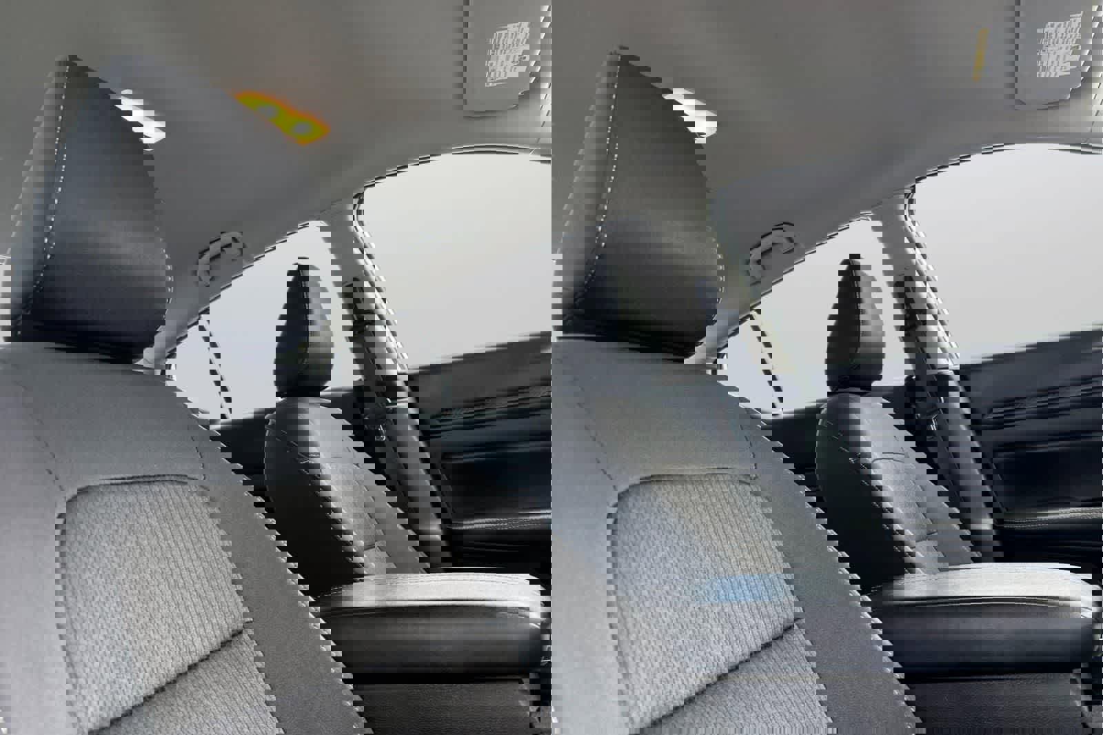 Used 2024 Nissan Altima 2.5 SV FWD image 16