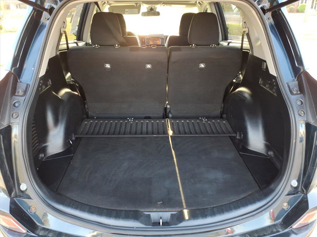 Used 2017 Toyota RAV4 XLE w/ All Weather Liner Package image 10