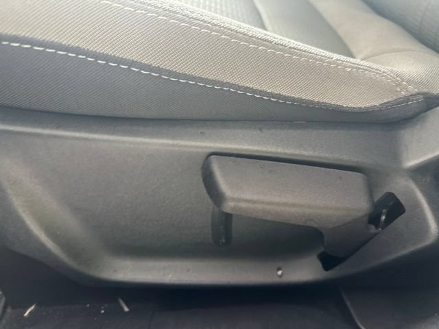 Certified 2022 Ford Escape S AWD/4WD image 11