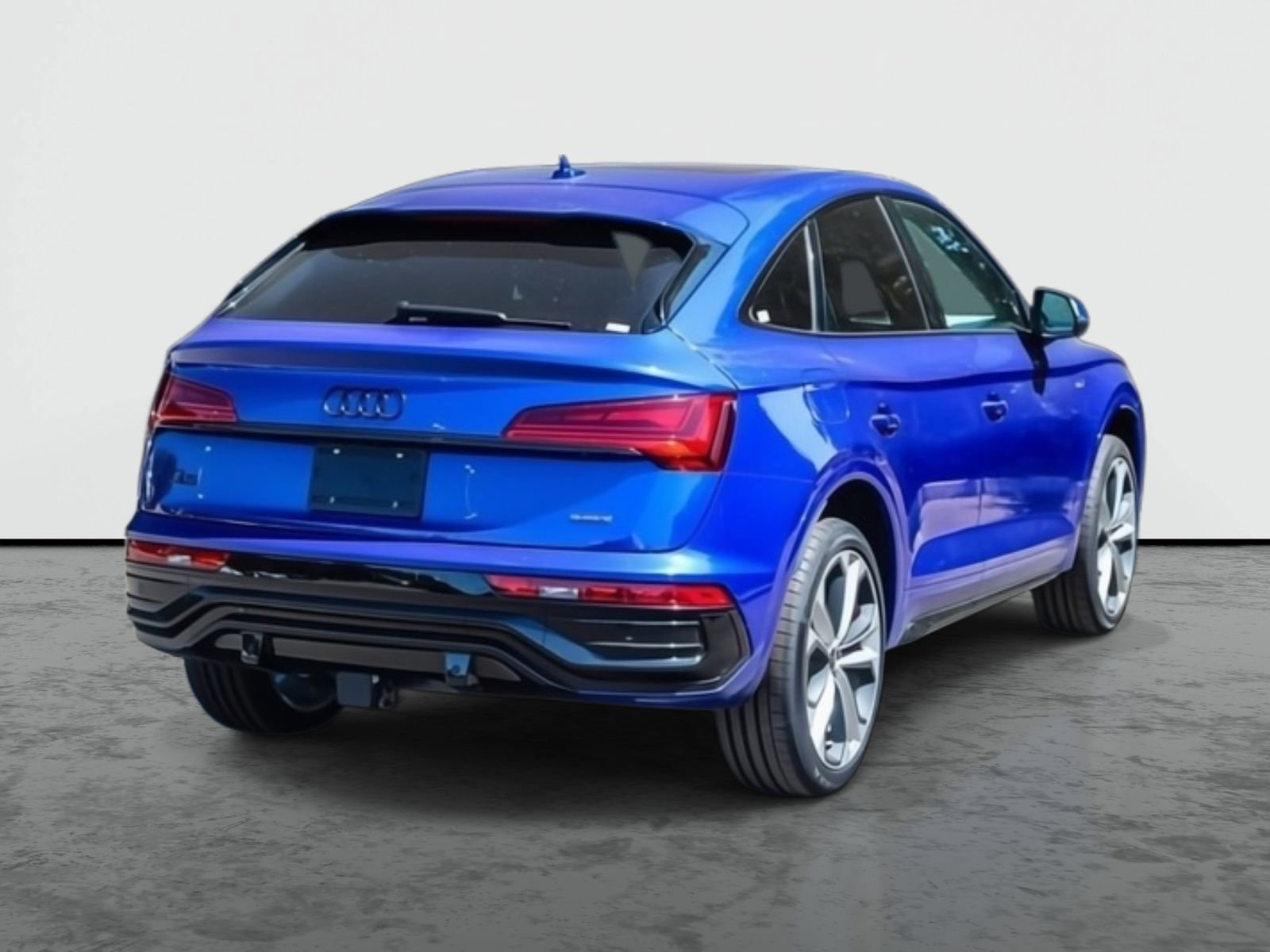 New 2025 Audi Q5 2.0T Premium Plus AWD/4WD image 8