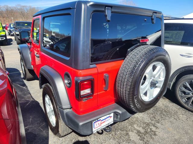 Used 2023 Jeep Wrangler Sport AWD/4WD image 4