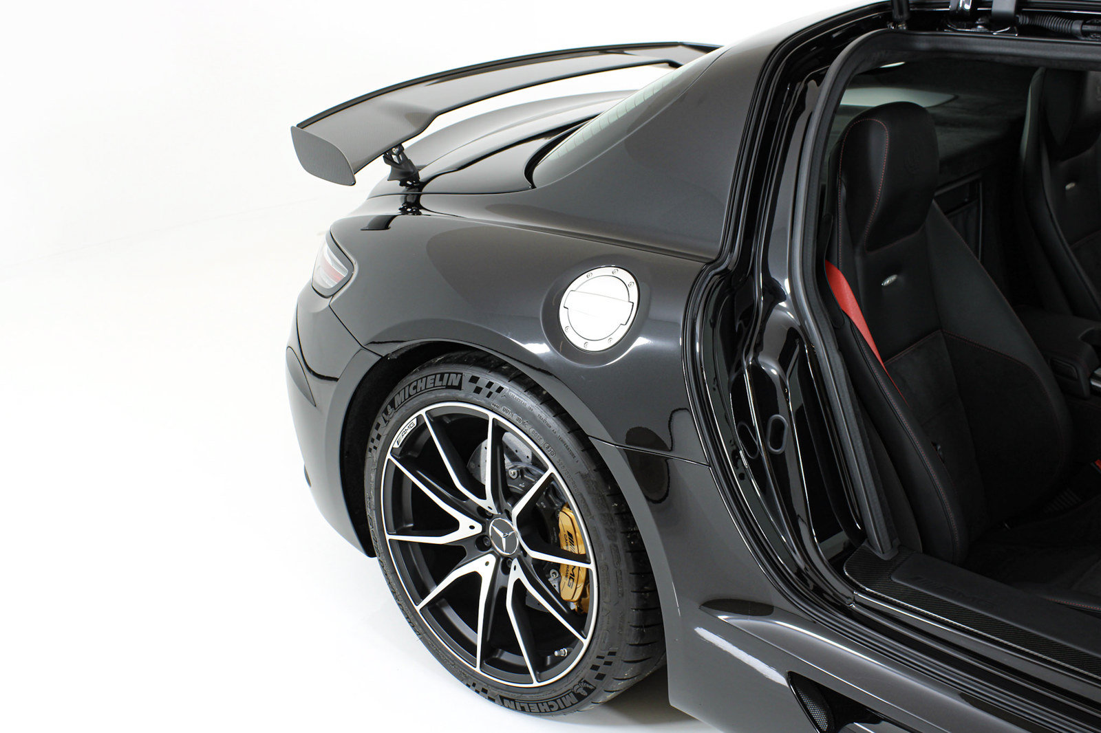 Used 2014 Mercedes-Benz SLS AMG Black Series image 12
