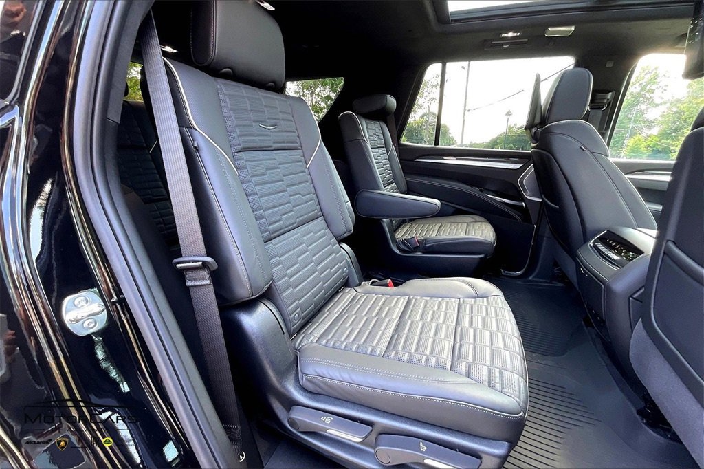 Used 2025 Cadillac Escalade V w/ LPO, Floor Liner Package image 26