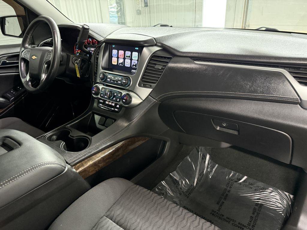 Used 2017 Chevrolet Suburban LS AWD/4WD image 38