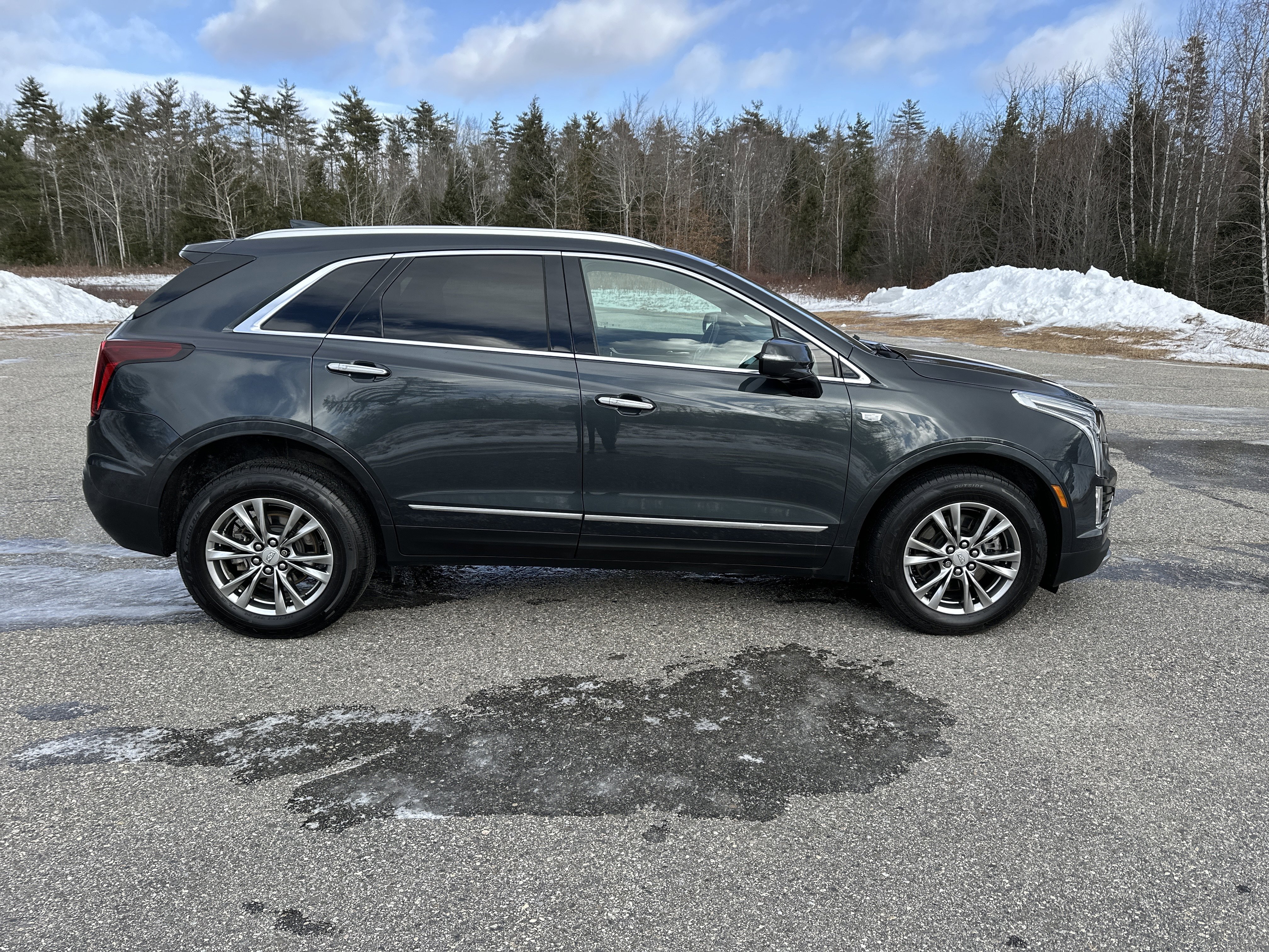 Used 2021 Cadillac XT5 Premium Luxury image 4