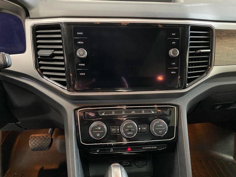 Used 2018 Volkswagen Atlas SEL Premium AWD/4WD image 14
