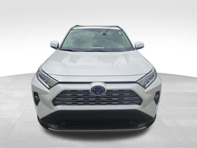Used 2021 Toyota RAV4 Limited AWD/4WD image 9