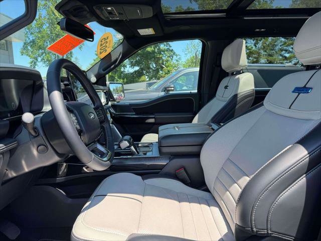 Used 2025 Ford F150 Lightning Platinum AWD/4WD image 16