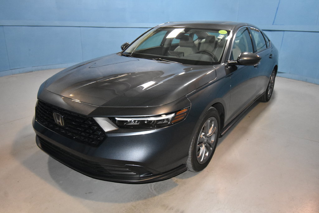 Used 2024 Honda Accord EX image 24