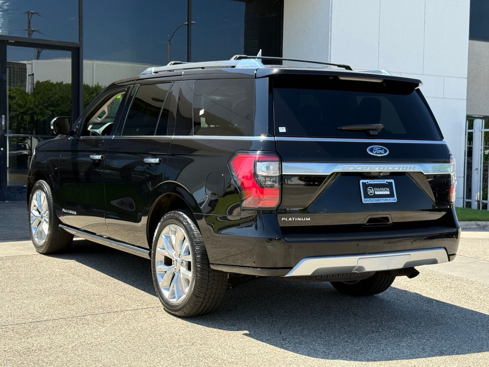 Used 2019 Ford Expedition Platinum RWD image 10