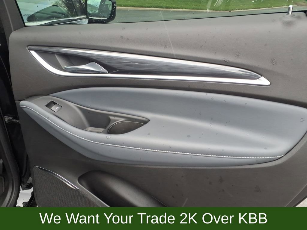 Used 2024 Buick Enclave Essence w/ Experience Buick Package AWD/4WD image 22