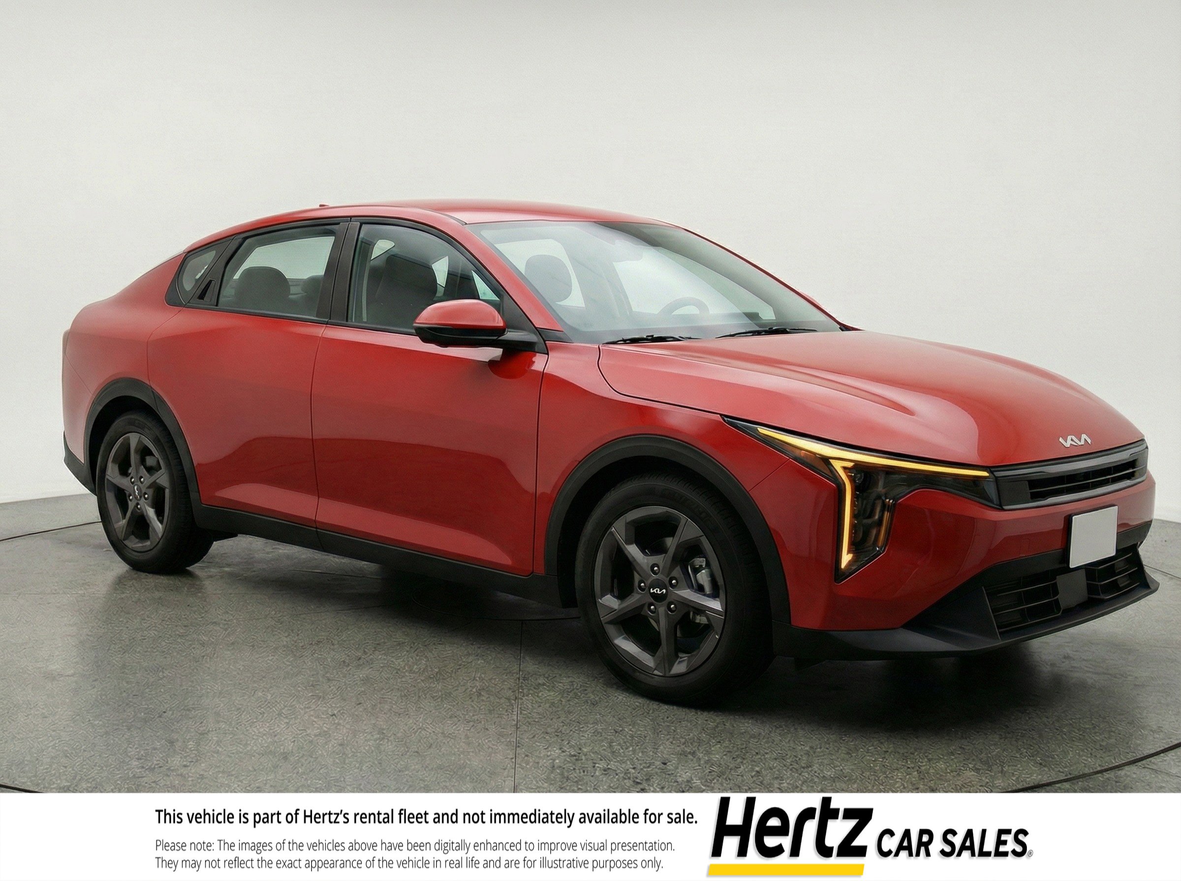 Used 2025 Kia K4 LXS image 1