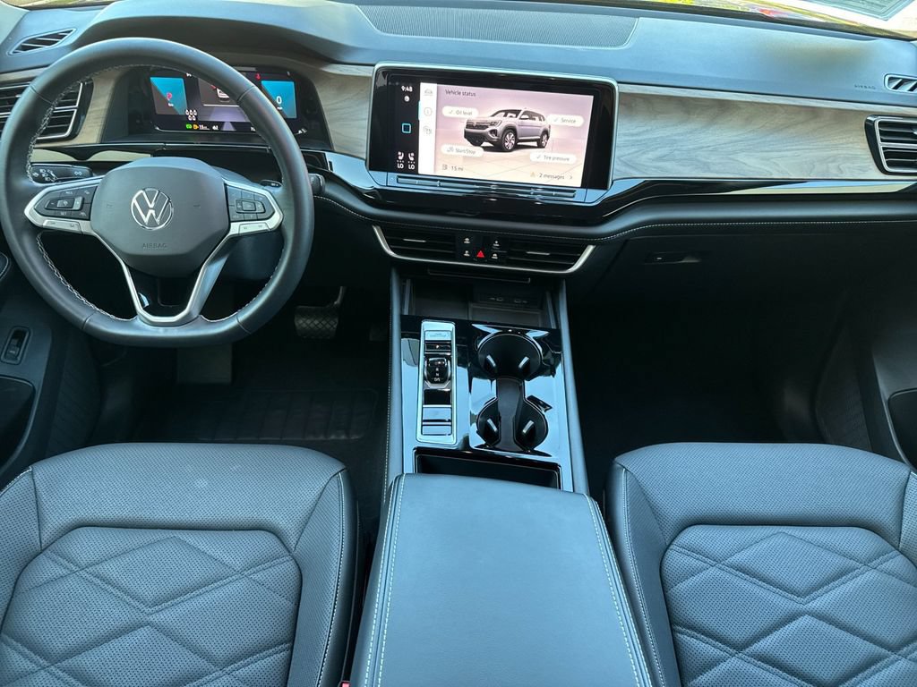 Used 2024 Volkswagen Atlas SE AWD/4WD image 17