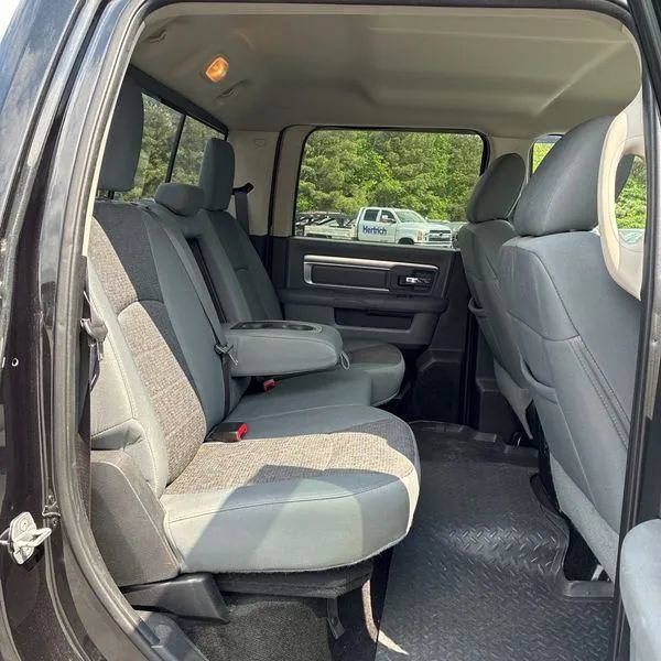 Used 2015 RAM 3500 Big Horn w/ Black Appearance Group AWD/4WD image 21