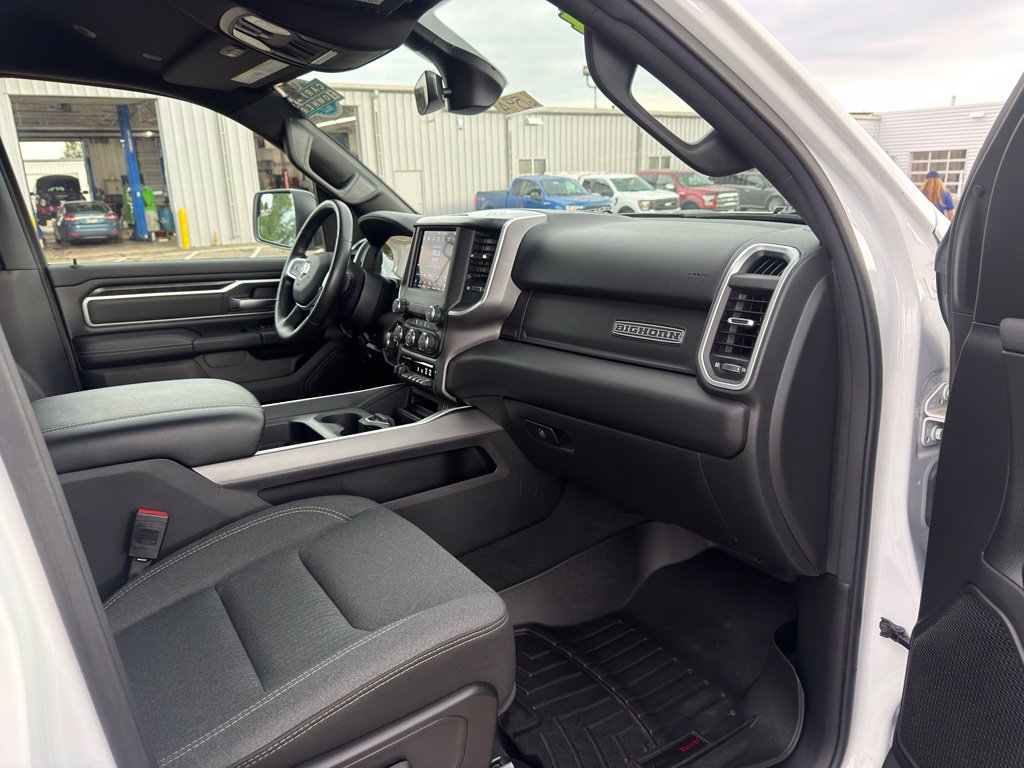 Used 2021 RAM 1500 Big Horn AWD/4WD image 36
