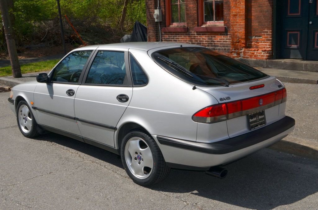 Used 1997 Saab 900 S FWD image 4