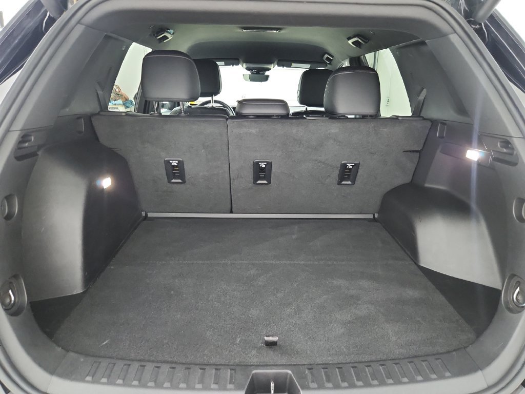 Used 2025 Chevrolet Equinox LT w/ Convenience Package II AWD/4WD image 35