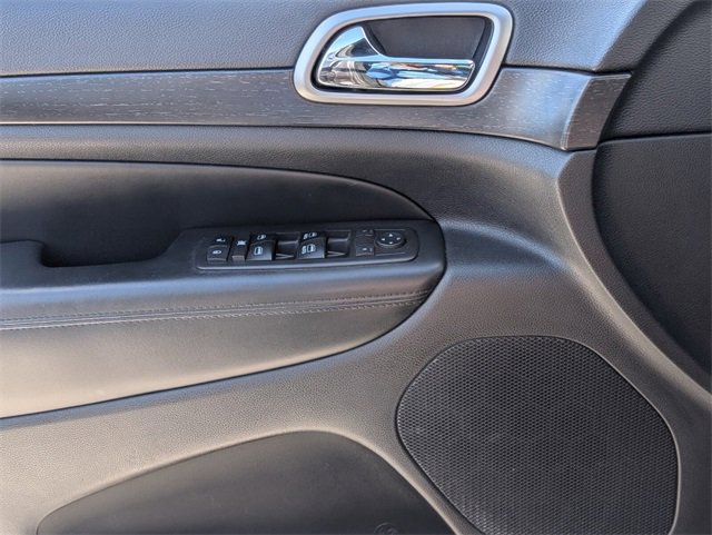 Used 2018 Jeep Grand Cherokee Laredo image 25