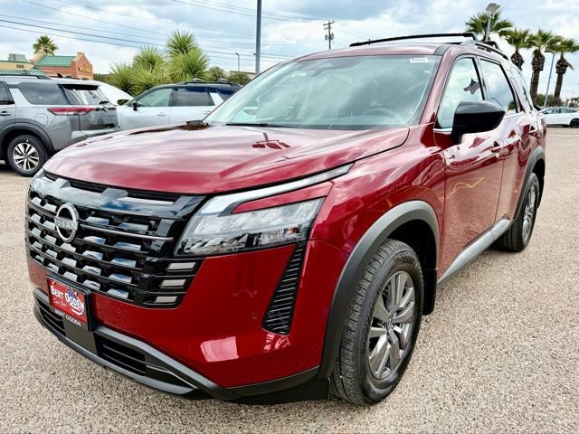 Certified 2026 Nissan Pathfinder SV FWD image 3