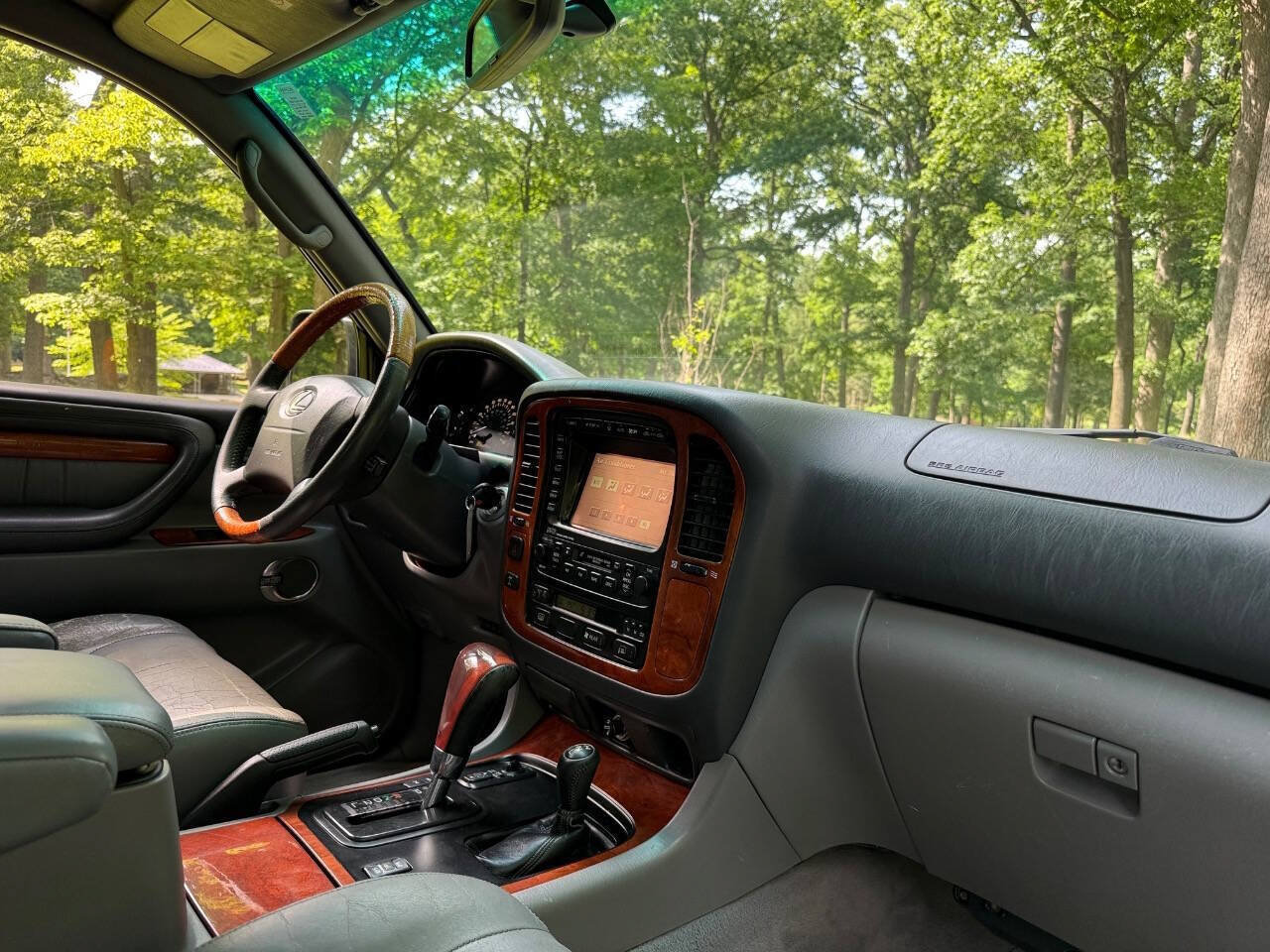 Used 2002 Lexus LX 470 4WD image 39