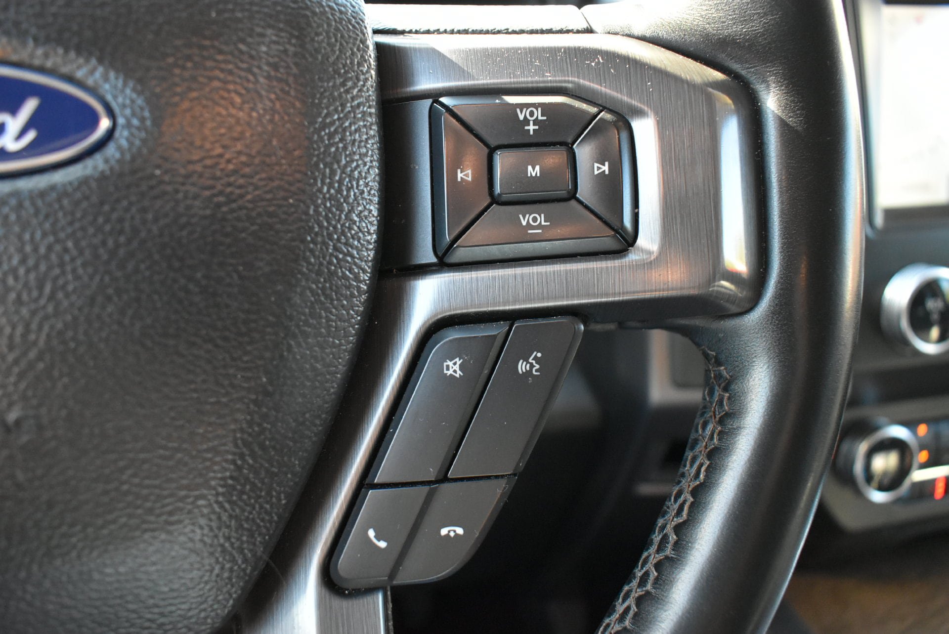 Used 2021 Ford Expedition Platinum AWD/4WD image 23