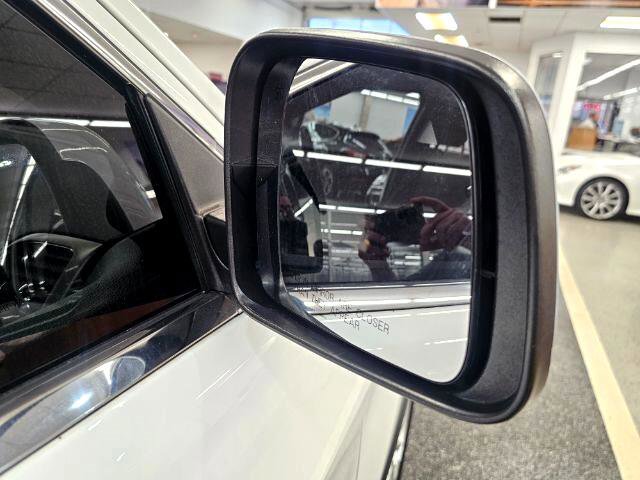 Used 2020 Jeep Grand Cherokee Laredo image 31