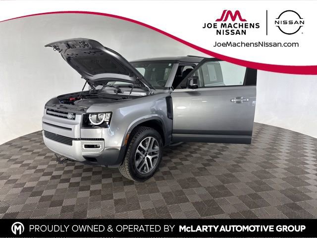 Used 2023 Land Rover Defender 90 S image 10