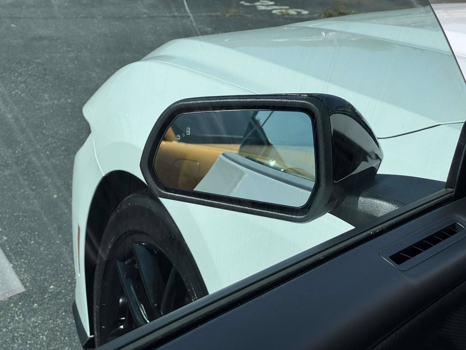 Used 2025 Ford Mustang Coupe RWD image 20