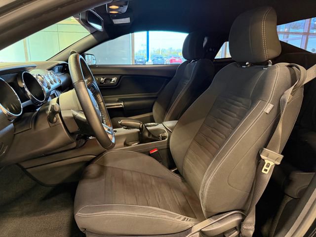Used 2017 Ford Mustang GT w/ GT Performance Package RWD image 20