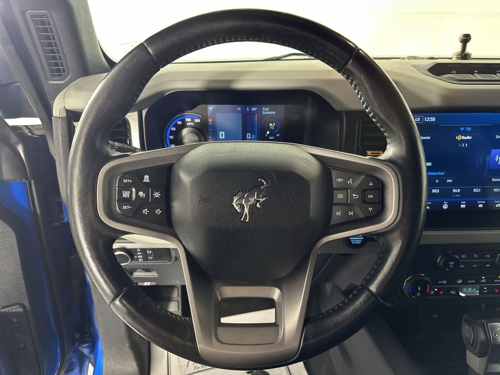 Used 2022 Ford Bronco Badlands AWD/4WD image 14