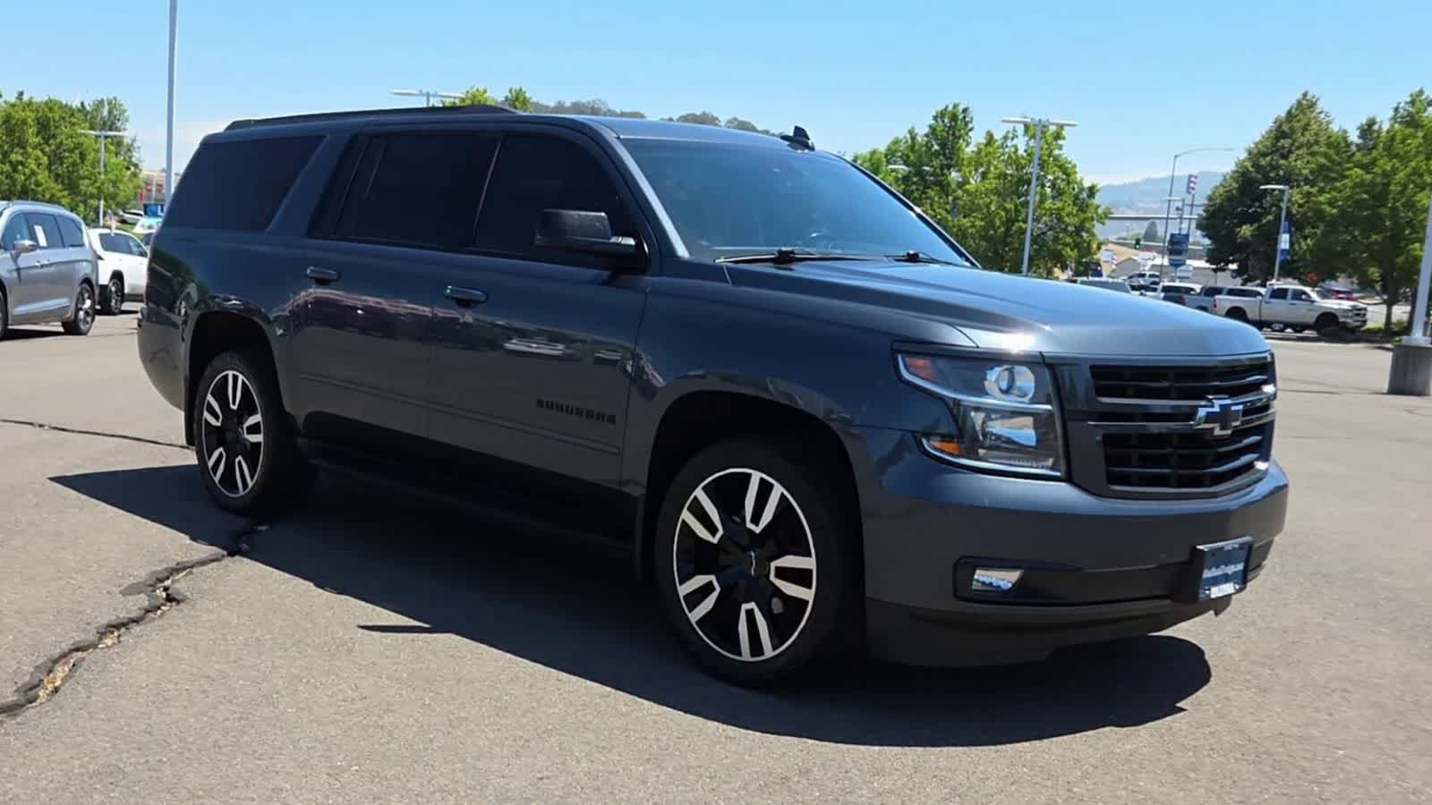 Used 2019 Chevrolet Suburban Premier AWD/4WD image 2