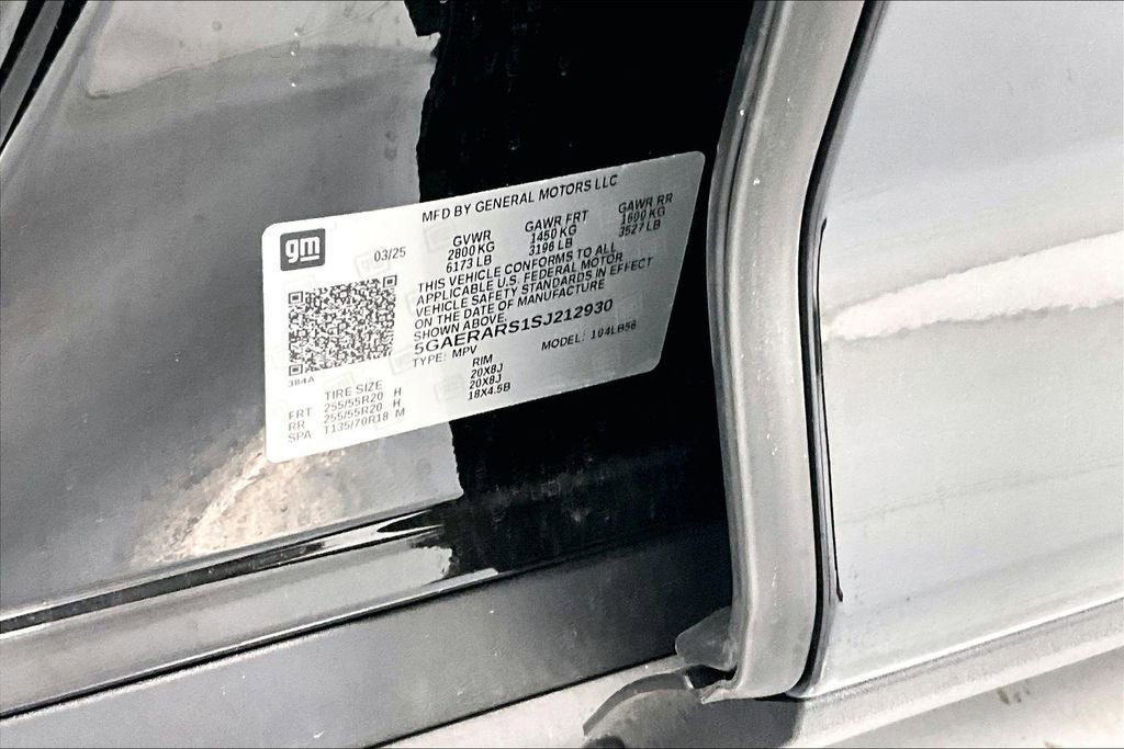 Used 2025 Buick Enclave Preferred FWD image 44