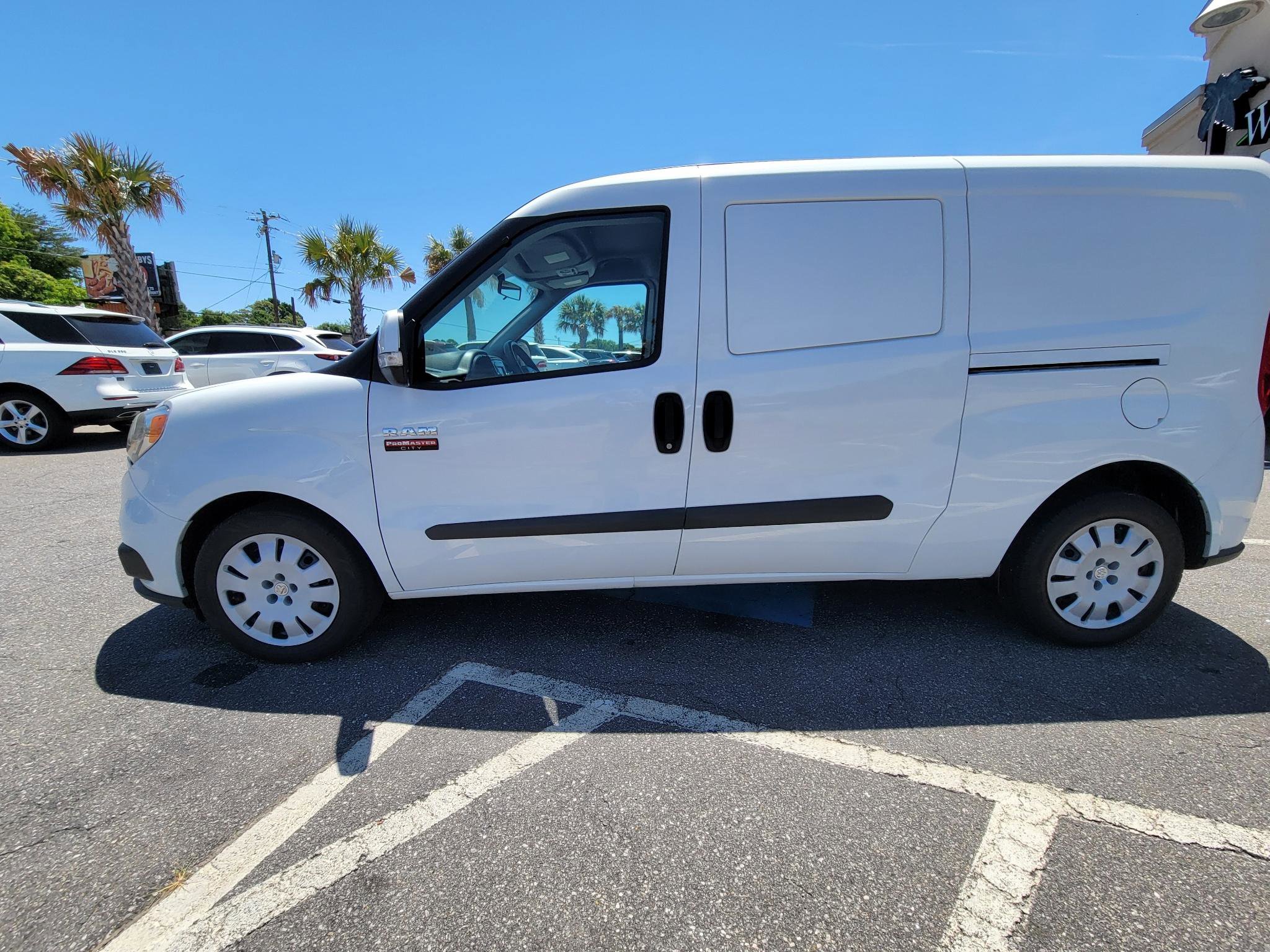Used 2019 RAM ProMaster City Tradesman SLT FWD image 30