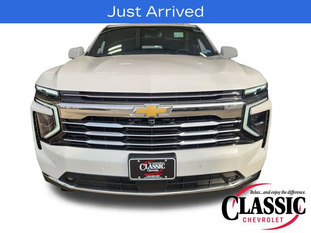 Used 2026 Chevrolet Tahoe LT w/ Comfort Package AWD/4WD image 3