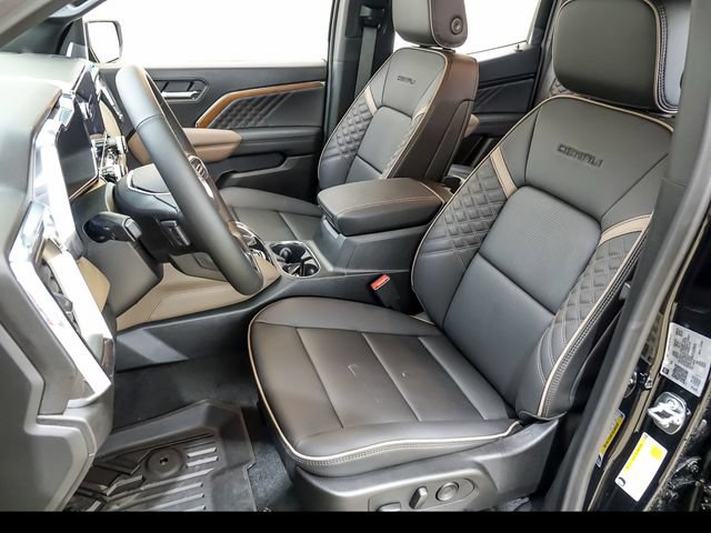 New 2026 GMC Canyon Denali w/ LPO, Denali Black Edition AWD/4WD image 10