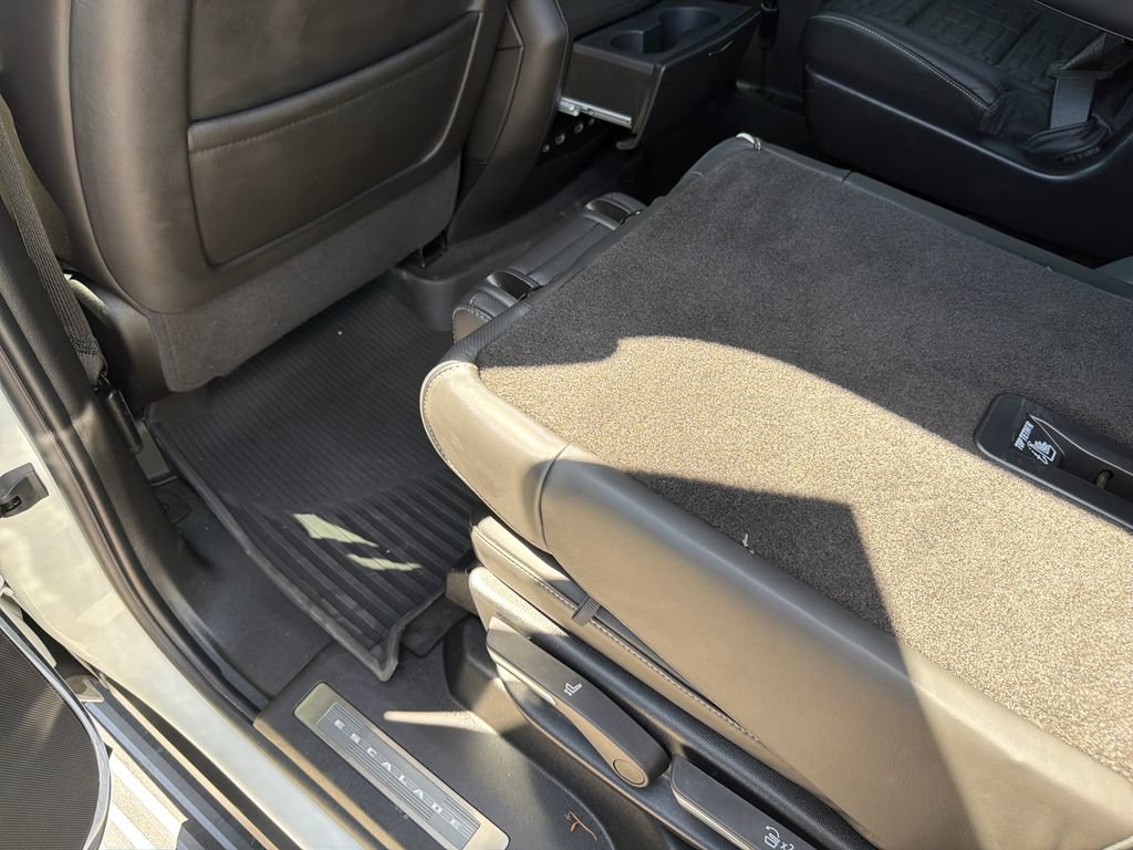 Used 2024 Cadillac Escalade V w/ LPO, Floor Liner Package AWD/4WD image 35