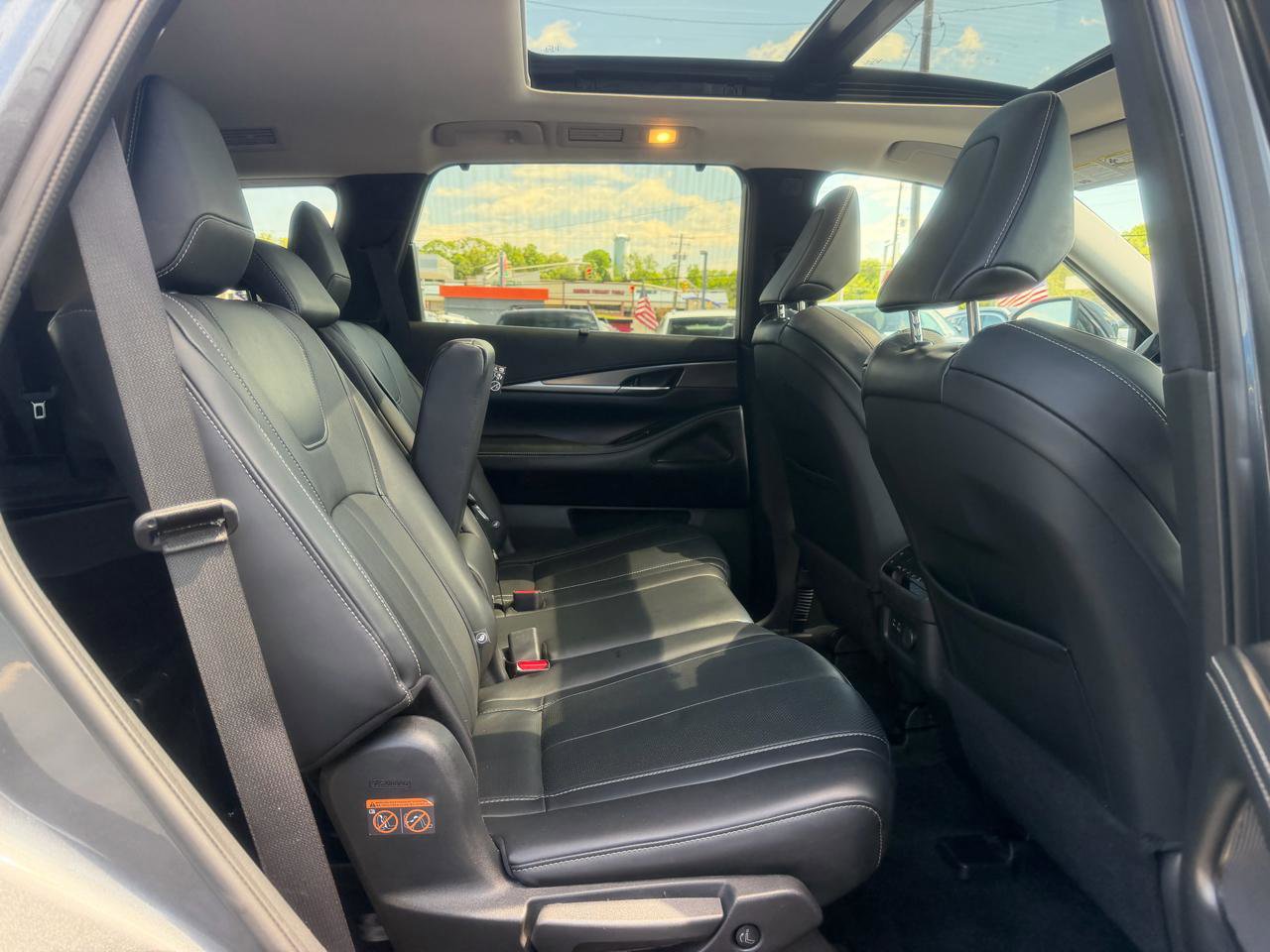 Used 2023 INFINITI QX60 Luxe AWD/4WD image 27