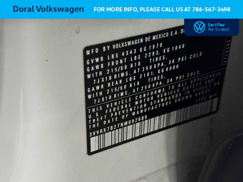 Certified 2022 Volkswagen Taos SE FWD image 29