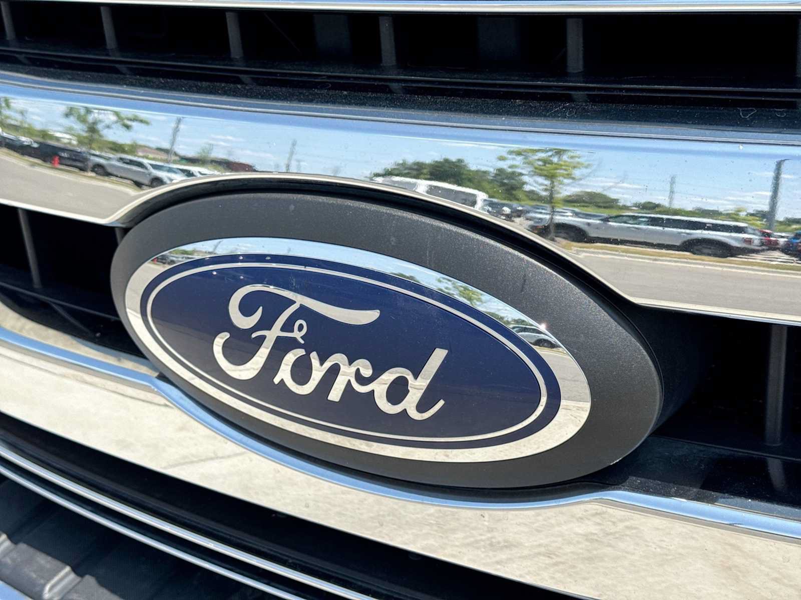 Used 2020 Ford F250 XLT w/ XLT Premium Package AWD/4WD image 11