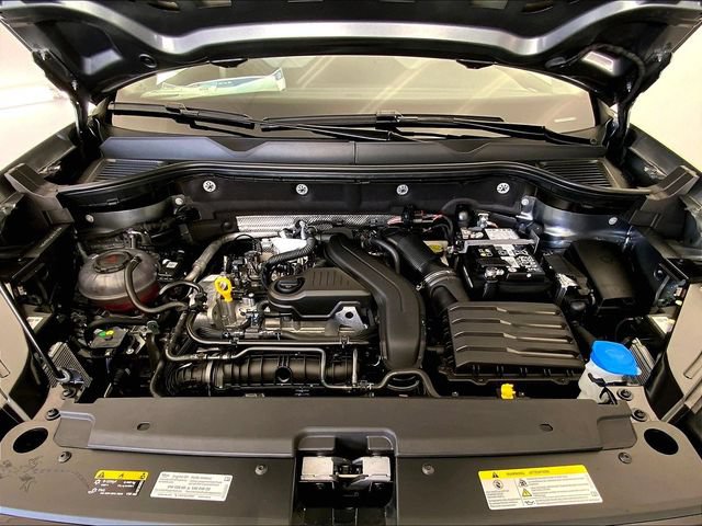 New 2026 Volkswagen Taos SEL AWD/4WD image 12