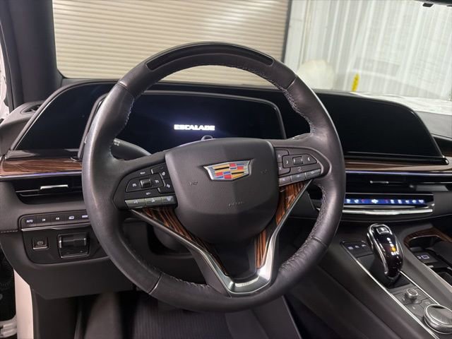 Used 2024 Cadillac Escalade ESV Premium Luxury w/ Performance Package AWD/4WD image 17