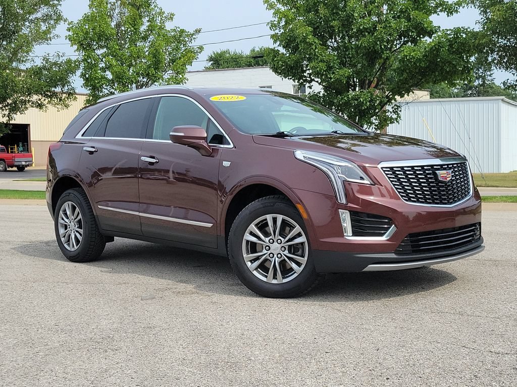 Certified 2022 Cadillac XT5 Premium Luxury w/ LPO, Floor Liner Package